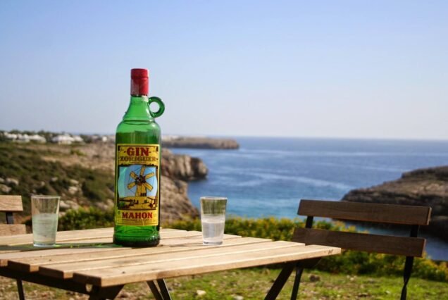 Destilería Gin Xoriguer - El auténtico sabor de Menorca